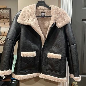 Vince Camuto faux fur lined imitation leather jacket. Super warm and stylish